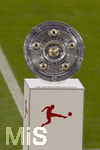 28.08.2026, Fussball Bundesliga 2026/2027, 1.Spieltag, FC Bayern München - VfB Stuttgart, in der Allianz-Arena München, Die Meisterschale steht auf der Stele ausgestellt vor dem Spiel, das Ziel der Träume nach 34 Spieltagen.