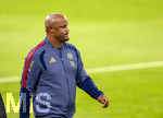 28.08.2026, Fussball Bundesliga 2026/2027, 1.Spieltag, FC Bayern München - VfB Stuttgart, in der Allianz-Arena München, Trainer Vincent Kompany (FC Bayern München) nachdenklich 