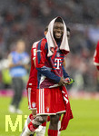 28.08.2026, Fussball Bundesliga 2026/2027, 1.Spieltag, FC Bayern München - VfB Stuttgart, in der Allianz-Arena München, Alphonso Davies (FC Bayern München) Schlussjubel.