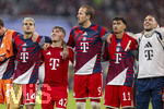 28.08.2026, Fussball Bundesliga 2026/2027, 1.Spieltag, FC Bayern München - VfB Stuttgart, in der Allianz-Arena München, v.li:  Luis Diaz (FC Bayern München), Lennart Karl (FC Bayern München), Harry Kane (FC Bayern München), Nathaniel Brown (FC Bayern München), Arijon Ibrahimovic (Bayern München), Schlussjubel.