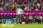 28.08.2026, Fussball Bundesliga 2026/2027, 1.Spieltag, FC Bayern München - VfB Stuttgart, in der Allianz-Arena München, Trainer Vincent Kompany (FC Bayern München) an der Seitenlinie.