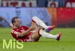 28.08.2026, Fussball Bundesliga 2026/2027, 1.Spieltag, FC Bayern München - VfB Stuttgart, in der Allianz-Arena München, Harry Kane (FC Bayern München) am Boden.