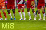 28.08.2026, Fussball Bundesliga 2026/2027, 1.Spieltag, FC Bayern München - VfB Stuttgart, in der Allianz-Arena München, Fussballerbeine beim Schlussjubel des FC Bayern. Torwart Manuel Neuer (FC Bayern München), Dayot Upamecano (FC Bayern München), Hiroki Ito (FC Bayern München), Jonathan Tah (FC Bayern München), Josip Stanisic (Bayern München), 