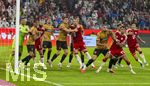 28.08.2026, Fussball Bundesliga 2026/2027, 1.Spieltag, FC Bayern München - VfB Stuttgart, in der Allianz-Arena München, Strafraumkampf, Torwart Fabian Bredlow (Stuttgart), Konrad Laimer (FC Bayern München), Maximilian Mittelstädt (Stuttgart), Harry Kane (FC Bayern München), Jeff Chabot (Stuttgart), Aleksandar Pavlovic (Bayern München) , Min-jae Kim (Bayern München, Minjae Kim) 