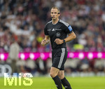 28.08.2026, Fussball Bundesliga 2026/2027, 1.Spieltag, FC Bayern München - VfB Stuttgart, in der Allianz-Arena München, Schiedsrichter Sören Storks 