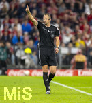 28.08.2026, Fussball Bundesliga 2026/2027, 1.Spieltag, FC Bayern München - VfB Stuttgart, in der Allianz-Arena München, Schiedsrichter Sören Storks 