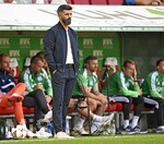 30.08.2026, Fussball Bundesliga 2026/2027, 1.Spieltag, FC Augsburg - FC Schalke 04, in der WWK-Arena Augsburg, Trainer Miron Muslic (FC Schalke 04),


