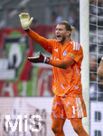 30.08.2026, Fussball Bundesliga 2026/2027, 1.Spieltag, FC Augsburg - FC Schalke 04, in der WWK-Arena Augsburg, Torwart Loris Karius (FC Schalke 04) in Rage.