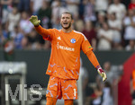 30.08.2026, Fussball Bundesliga 2026/2027, 1.Spieltag, FC Augsburg - FC Schalke 04, in der WWK-Arena Augsburg, Torwart Loris Karius (FC Schalke 04) in Rage.