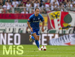 30.08.2026, Fussball Bundesliga 2026/2027, 1.Spieltag, FC Augsburg - FC Schalke 04, in der WWK-Arena Augsburg, Nikola Katic (FC Schalke 04) am Ball 