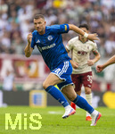 30.08.2026, Fussball Bundesliga 2026/2027, 1.Spieltag, FC Augsburg - FC Schalke 04, in der WWK-Arena Augsburg, Edin Dzeko (Schalke 04) 
