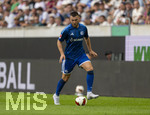 30.08.2026, Fussball Bundesliga 2026/2027, 1.Spieltag, FC Augsburg - FC Schalke 04, in der WWK-Arena Augsburg, Hasan Kurucay (FC Schalke 04) am Ball 