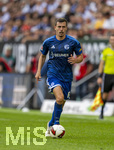 30.08.2026, Fussball Bundesliga 2026/2027, 1.Spieltag, FC Augsburg - FC Schalke 04, in der WWK-Arena Augsburg, Ron Schallenberg (FC Schalke 04) am Ball 