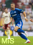 30.08.2026, Fussball Bundesliga 2026/2027, 1.Spieltag, FC Augsburg - FC Schalke 04, in der WWK-Arena Augsburg, Edin Dzeko (Schalke 04) 