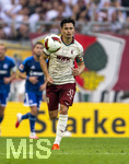 30.08.2026, Fussball Bundesliga 2026/2027, 1.Spieltag, FC Augsburg - FC Schalke 04, in der WWK-Arena Augsburg, Fabian Rieder (FC Augsburg) am Ball 