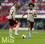 30.08.2026, Fussball Bundesliga 2026/2027, 1.Spieltag, FC Augsburg - FC Schalke 04, in der WWK-Arena Augsburg, v.li: Marius Wolf (FC Augsburg), Han-Noah Massengo (FC Augsburg) 