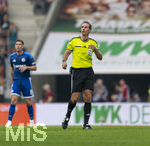 30.08.2026, Fussball Bundesliga 2026/2027, 1.Spieltag, FC Augsburg - FC Schalke 04, in der WWK-Arena Augsburg, Schiedsrichter Sascha Stegemann  
