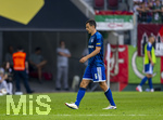 30.08.2026, Fussball Bundesliga 2026/2027, 1.Spieltag, FC Augsburg - FC Schalke 04, in der WWK-Arena Augsburg, Ron Schallenberg (FC Schalke 04) geht nach seiner Roten Karte frustriert vom Platz.