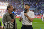 30.08.2026, Fussball Bundesliga 2026/2027, 1.Spieltag, FC Augsburg - FC Schalke 04, in der WWK-Arena Augsburg, v.li: Markus Weinzierl beim DAZN-Interview mit Trainer Miron Muslic (FC Schalke 04) 