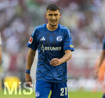 30.08.2026, Fussball Bundesliga 2026/2027, 1.Spieltag, FC Augsburg - FC Schalke 04, in der WWK-Arena Augsburg, Dejan Ljubicic (Schalke) nachdenklich 