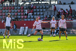31.08.2026, München, Deutschland. Google Pixel Frauen-Bundesliga: FC Bayern München Frauen gegen 1. FSV Mainz 05 Frauen am FC Bayern Campus. Erstes Heimspiel des FC Bayern München in der Saison 2026/27. Mainz 05 Frauen wärmen sich vor dem Spiel auf.