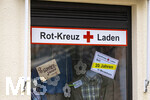 04.09.2026,  Mindelheim im Unterallgäu, historische Altstadt mit zahlreichen Denkmalgeschützen Bauten aus dem Mittelalter. Hier in der Fussgängerzone ein Rot-Kreuz Laden, hier wird gut erhaltene, gebrauchte Kleidung und Alltagsgegenstände zu sehr günstigen Preisen an alle Menschen verkauft.