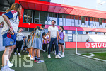 06.09.2026, München, Deutschland. Google Pixel Frauen-Bundesliga: FC Bayern München Frauen gegen SC Freiburg Frauen am FC Bayern Campus. Jose Barcala (Cheftrainer, FC Bayern Frauen)