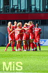 06.09.2026, München, Deutschland. Google Pixel Frauen-Bundesliga: FC Bayern München Frauen gegen SC Freiburg Frauen am FC Bayern Campus. FC Bayern jubelt zum 1:0