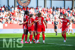 06.09.2026, München, Deutschland. Google Pixel Frauen-Bundesliga: FC Bayern München Frauen gegen SC Freiburg Frauen am FC Bayern Campus. FC Bayern jubelt.