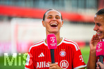 06.09.2026, München, Deutschland. Google Pixel Frauen-Bundesliga: FC Bayern München Frauen gegen SC Freiburg Frauen am FC Bayern Campus. Klara Bühl (FC Bayern Frauen)im Interview