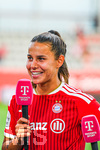 06.09.2026, München, Deutschland. Google Pixel Frauen-Bundesliga: FC Bayern München Frauen gegen SC Freiburg Frauen am FC Bayern Campus. Lena Oberdorf (FC Bayern Frauen) im Interview.