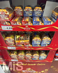09.09.2026, Weihnachts-Produkte in einem Supermarkt im Allgäu im September, Lebkuchen sind immer die ersten Vorboten im Supermarkt auf das noch ferne Weihnachtsfest.