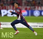 10.09.2026, Fussball UEFA Championsleague 2026/2027: 1.Spieltag,  FC Bayern München - FK Bodo/Glimt, in der Allianz-Arena München, Jamal Musiala (Bayern München) beim Aufwärmen
  

