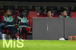 10.09.2026, Fussball UEFA Championsleague 2026/2027: 1.Spieltag,  FC Bayern München - FK Bodo/Glimt, in der Allianz-Arena München, v.l. Sacha Boey (FC Bayern München), Bara Sapoko Ndiaye (Bayern München), Hiroki Ito (FC Bayern München) und Min-jae Kim (Bayern München, Minjae Kim) auf der Bank.
  

