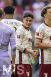 12.09.2026, Fussball Bundesliga 2026/2027, 3.Spieltag, FC Augsburg - Bayer Leverkusen, in der WWK-Arena Augsburg, Fabian Rieder (FC Augsburg) mit einer Gesichtsverletzung 


