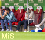 12.09.2026, Fussball Bundesliga 2026/2027, 3.Spieltag, FC Augsburg - Bayer Leverkusen, in der WWK-Arena Augsburg, Trainer Carles Martinez (Bayer Leverkusen) enttäuscht 

