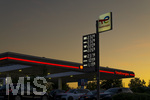 12.09.2026,  Türkheim in Bayern (Unterallgäu), Aktuelle Spritpreisanzeige an einer TOTALENERGIES-Tankstelle an der Autobahn A-96, Der Liter Diesel kostet 2,329 EURO 