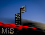 12.09.2026,  Türkheim in Bayern (Unterallgäu), Aktuelle Spritpreisanzeige an einer TOTALENERGIES-Tankstelle an der Autobahn A-96, Der Liter Diesel kostet 2,329 EURO , ein Auto fährt vorbei.