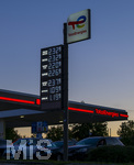12.09.2026,  Türkheim in Bayern (Unterallgäu), Aktuelle Spritpreisanzeige an einer TOTALENERGIES-Tankstelle an der Autobahn A-96, Der Liter Diesel kostet 2,329 EURO 