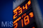 14.09.2026,  Bad Wörishofen in Bayern, Spritpreisanzeige an einer Freien V-Markt-Tankstelle in Bad Wörishofen (Unterallgäu), der Diesel kostet 2,34 Euro. Super-Benzin E10 2,18 Euro pro Liter. Super 2,24 EURO.       