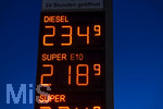 14.09.2026,  Bad Wörishofen in Bayern, Spritpreisanzeige an einer Freien V-Markt-Tankstelle in Bad Wörishofen (Unterallgäu), der Diesel kostet 2,34 Euro. Super-Benzin E10 2,18 Euro pro Liter. Super 2,24 EURO.        
