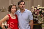 16.09.2026,  ARD-Telenovela STURM DER LIEBE, Fototermin zur 23.Staffel am Film-Set in München, bei Bavaria-Film in Geiselgasteig, in der Studio-Kulisse des fiktiven Hotels Fürstenhof. Die neue Staffel startet am 4.11.2026. v.li. Schauspielerin Pippa Fee Rupperti (Rolle Emilia Jakobi) und Schauspieler Jaime Ferkic (Rolle Massimo Foghetti) an der Rezeption in den Kulissen der Serie.  