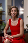 16.09.2026,  ARD-Telenovela STURM DER LIEBE, Fototermin zur 23.Staffel am Film-Set in München, bei Bavaria-Film in Geiselgasteig, in der Studio-Kulisse des fiktiven Hotels Fürstenhof. Die neue Staffel startet am 4.11.2026.  Schauspielerin Pippa Fee Rupperti (Rolle Emilia Jakobi) in den Kulissen der Serie.    