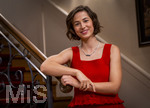 16.09.2026,  ARD-Telenovela STURM DER LIEBE, Fototermin zur 23.Staffel am Film-Set in München, bei Bavaria-Film in Geiselgasteig, in der Studio-Kulisse des fiktiven Hotels Fürstenhof. Die neue Staffel startet am 4.11.2026.  Schauspielerin Pippa Fee Rupperti (Rolle Emilia Jakobi) in den Kulissen der Serie.   