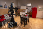 16.09.2026,  ARD-Telenovela STURM DER LIEBE, Fototermin zur 23.Staffel am Film-Set in München, bei Bavaria-Film in Geiselgasteig, in der Studio-Kulisse des fiktiven Hotels Fürstenhof.  Fernsehkameras im Studio