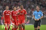 18.09.2026, Fussball Bundesliga 2026/2027, 4.Spieltag, FC Bayern München - 1.FC Union Berlin, in der Allianz-Arena München,   Felix Uduokhai (Union Berlin) kassiert die gelbe Karte


