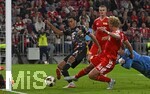 18.09.2026, Fussball Bundesliga 2026/2027, 4.Spieltag, FC Bayern München - 1.FC Union Berlin, in der Allianz-Arena München,   Jamal Musiala (Bayern München) gegen Leopold Querfeld (Union Berlin) 


