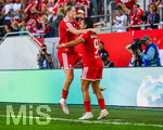 19.09.2026, München, Deutschland. Google Pixel Frauen-Bundesliga: FC Bayern München Frauen gegen 1. FC Köln Frauen am FC Bayern Campus. Alara Sehitler (FC Bayern Frauen) trifft Elfmeter und jubelt mit Jovana Damnjanovic (FC Bayern Frauen)