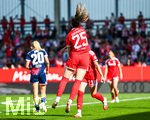 19.09.2026, München, Deutschland. Google Pixel Frauen-Bundesliga: FC Bayern München Frauen gegen 1. FC Köln Frauen am FC Bayern Campus. Sarah Zadrazil (FC Bayern Frauen) jubelt.