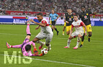 19.09.2026, Fussball 1. Bundesliga 2026/2027, 4.Spieltag, VfB Stuttgart - Borussia Dortmund, in der MHP-Arena Stuttgart,Torwart Gregor Kobel (Borussia Dortmund) gegen Josha Vagnoman (Stuttgart) 
 

